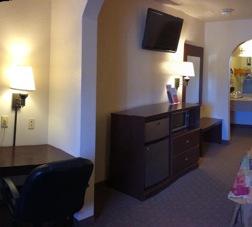 Super 8 By Wyndham Idabel Motel Kamer foto